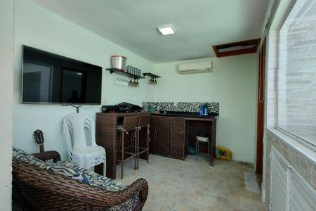 Casa de condomínio à venda com 132m², 3 quartos e 1 vaga Casa de condomínio à venda com 132m², 3 quartos e 1 vagaEspaço Gourmet