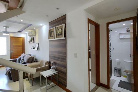 Casa de condomínio à venda com 132m², 3 quartos e 1 vaga Casa de condomínio à venda com 132m², 3 quartos e 1 vagaSala 1