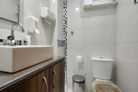 Casa de condomínio à venda com 132m², 3 quartos e 1 vaga Casa de condomínio à venda com 132m², 3 quartos e 1 vagaLavabo