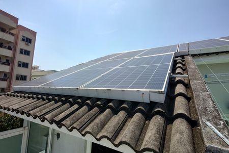 Casa de condomínio à venda com 132m², 3 quartos e 1 vaga Casa de condomínio à venda com 132m², 3 quartos e 1 vagaÁrea Externa