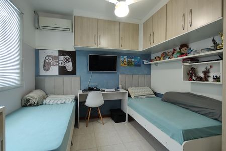 Casa de condomínio à venda com 132m², 3 quartos e 1 vaga Casa de condomínio à venda com 132m², 3 quartos e 1 vagaQuarto 1