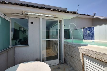 Casa de condomínio à venda com 132m², 3 quartos e 1 vaga Casa de condomínio à venda com 132m², 3 quartos e 1 vagaÁrea Externa