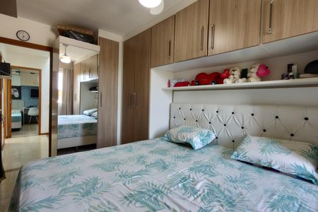 Casa de condomínio à venda com 132m², 3 quartos e 1 vaga Casa de condomínio à venda com 132m², 3 quartos e 1 vagaSuíte