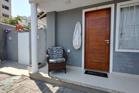 Casa de condomínio à venda com 132m², 3 quartos e 1 vaga Casa de condomínio à venda com 132m², 3 quartos e 1 vagaVaranda da Sala