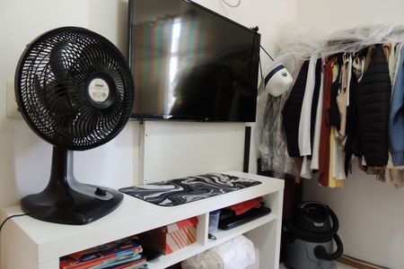 Casa de condomínio à venda com 132m², 3 quartos e 1 vagaQuarto 2