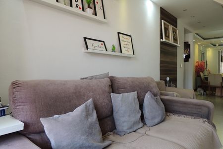 Casa de condomínio à venda com 132m², 3 quartos e 1 vagaSala 1