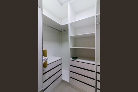 Casa à venda com 400m², 3 quartos e 4 vagas Casa à venda com 400m², 3 quartos e 4 vagasQuarto 3 - Suíte