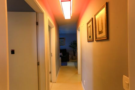 Apartamento à venda com 70m², 3 quartos e 1 vagaCorredor