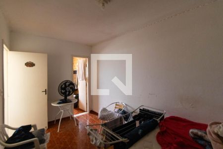 Casa à venda com 101m², 3 quartos e 1 vaga