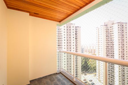 Apartamento para alugar com 110m², 3 quartos e sem vaga Apartamento para alugar com 110m², 3 quartos e sem vagaVaranda da Sala
