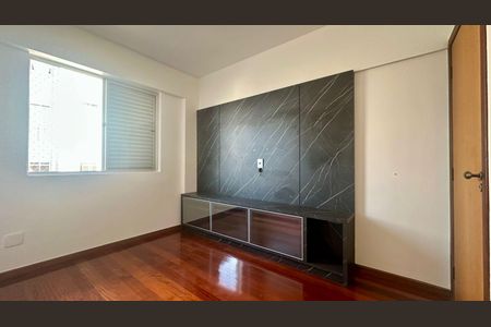 Apartamento para alugar com 140m², 4 quartos e 2 vagasQuarto 1
