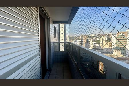 Apartamento para alugar com 140m², 4 quartos e 2 vagasVaranda da Suíte