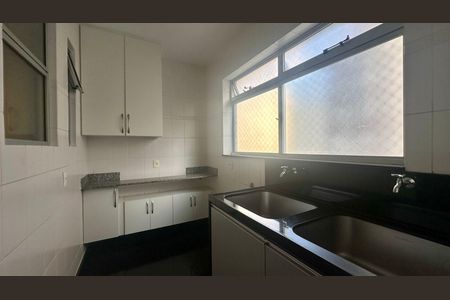 Apartamento para alugar com 140m², 4 quartos e 2 vagasÁrea de Serviço