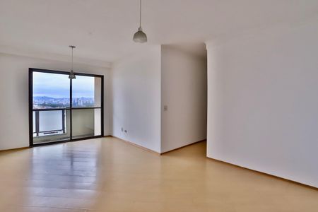 Sala de apartamento à venda com 3 quartos, 82m² em Vila Bertioga, São Paulo