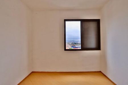 Quarto 1 de apartamento à venda com 3 quartos, 82m² em Vila Bertioga, São Paulo