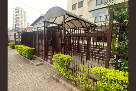 Apartamento à venda com 82m², 3 quartos e 1 vaga Apartamento à venda com 82m², 3 quartos e 1 vagaFachada