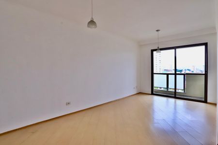 Apartamento à venda com 82m², 3 quartos e 1 vaga Apartamento à venda com 82m², 3 quartos e 1 vagaSala