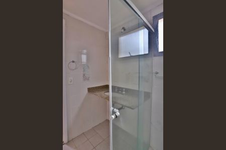 Apartamento à venda com 82m², 3 quartos e 1 vaga Apartamento à venda com 82m², 3 quartos e 1 vagaBanheiro Suíte