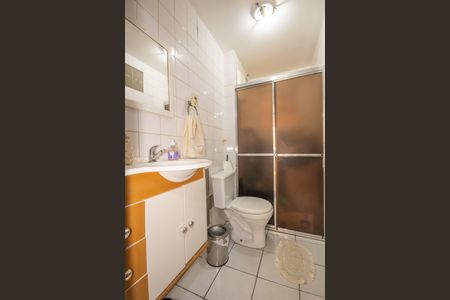 Apartamento à venda com 71m², 3 quartos e 1 vaga Apartamento à venda com 71m², 3 quartos e 1 vagaBanheiro Social
