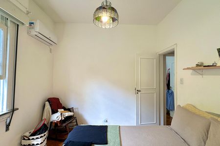 Apartamento à venda com 86m², 3 quartos e 1 vagaQuarto 02