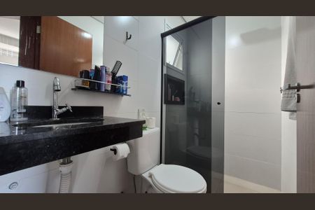 Apartamento à venda com 129m², 2 quartos e 1 vaga Apartamento à venda com 129m², 2 quartos e 1 vagaBanheiro