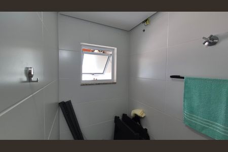 Apartamento à venda com 129m², 2 quartos e 1 vaga Apartamento à venda com 129m², 2 quartos e 1 vagaBanheiro de Serviço