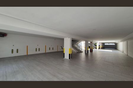 Apartamento à venda com 129m², 2 quartos e 1 vaga Apartamento à venda com 129m², 2 quartos e 1 vagaGaragem