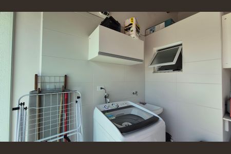 Apartamento à venda com 129m², 2 quartos e 1 vaga Apartamento à venda com 129m², 2 quartos e 1 vagaÁrea de Serviço