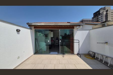 Apartamento à venda com 129m², 2 quartos e 1 vaga Apartamento à venda com 129m², 2 quartos e 1 vagaCobertura