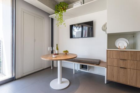 Apartamento para alugar com 30m², 1 quarto e sem vaga Apartamento para alugar com 30m², 1 quarto e sem vagaStudio