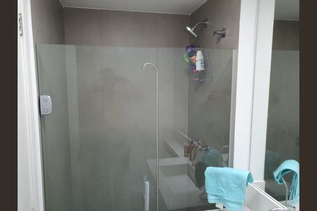 Apartamento à venda com 57m², 2 quartos e 1 vagaFoto 01