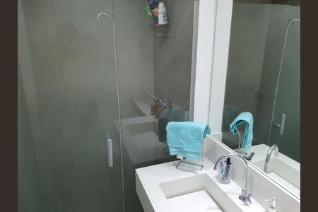 Apartamento à venda com 57m², 2 quartos e 1 vagaFoto 01