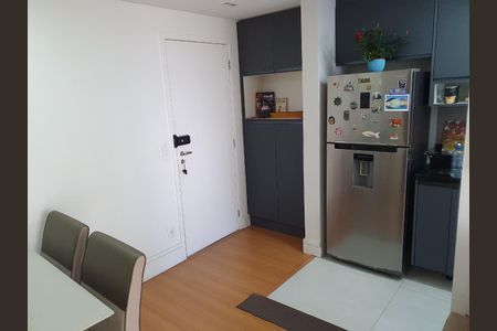Apartamento à venda com 57m², 2 quartos e 1 vagaFoto 01
