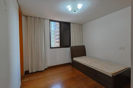 Apartamento à venda com 237m², 2 quartos e 3 vagasSuíte 1