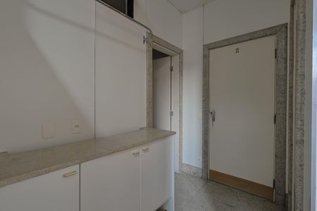 Apartamento à venda com 237m², 2 quartos e 3 vagasÁrea de Serviço