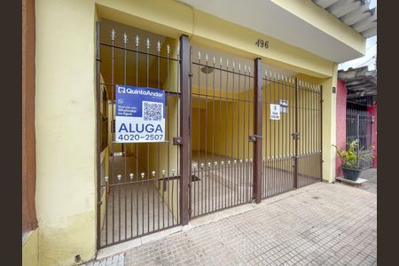 Casa para alugar com 40m², 1 quarto e sem vaga Casa para alugar com 40m², 1 quarto e sem vagaFachada