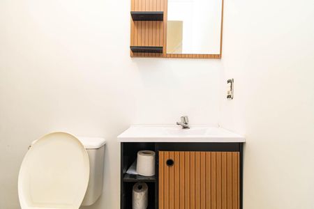 Apartamento à venda com 36m², 1 quarto e sem vaga Apartamento à venda com 36m², 1 quarto e sem vagaBanheiro Social