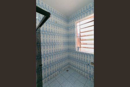 Casa à venda com 100m², 2 quartos e 1 vaga Casa à venda com 100m², 2 quartos e 1 vagaBanheiro