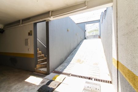 Casa de condomínio para alugar com 98m², 2 quartos e 2 vagas Casa de condomínio para alugar com 98m², 2 quartos e 2 vagasEstacionamento