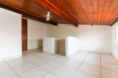 Casa de condomínio para alugar com 98m², 2 quartos e 2 vagas Casa de condomínio para alugar com 98m², 2 quartos e 2 vagasSótão
