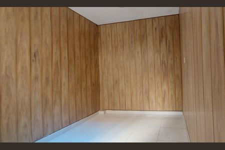 Casa para alugar com 480m², 6 quartos e 3 vagasCorredor