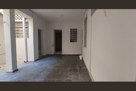 Casa para alugar com 480m², 6 quartos e 3 vagasCorredor