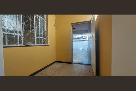 Casa para alugar com 480m², 6 quartos e 3 vagasCorredor