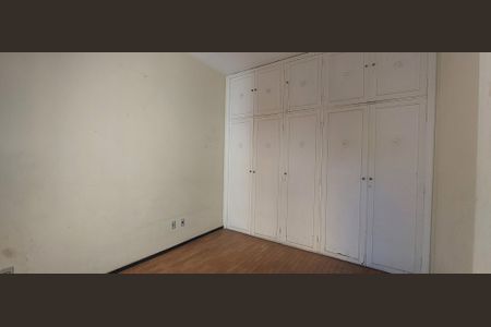 Casa para alugar com 480m², 6 quartos e 3 vagasQuarto