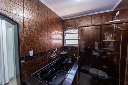 Casa à venda com 209m², 3 quartos e 2 vagas Casa à venda com 209m², 3 quartos e 2 vagasBanheiro da Suíte 1