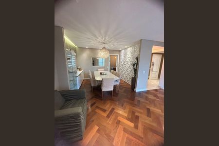 Apartamento à venda com 180m², 3 quartos e 3 vagasSala