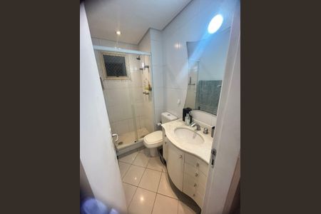 Apartamento à venda com 180m², 3 quartos e 3 vagasBanheiro