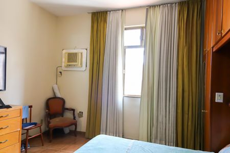 Casa de condomínio à venda com 295m², 3 quartos e 1 vaga Casa de condomínio à venda com 295m², 3 quartos e 1 vagaSuíte