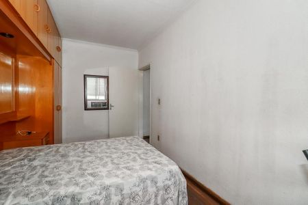 Quarto de apartamento para alugar com 2 quartos, 72m² em Jardim Sabará, Porto Alegre