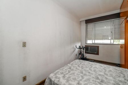 Quarto de apartamento para alugar com 2 quartos, 72m² em Jardim Sabará, Porto Alegre